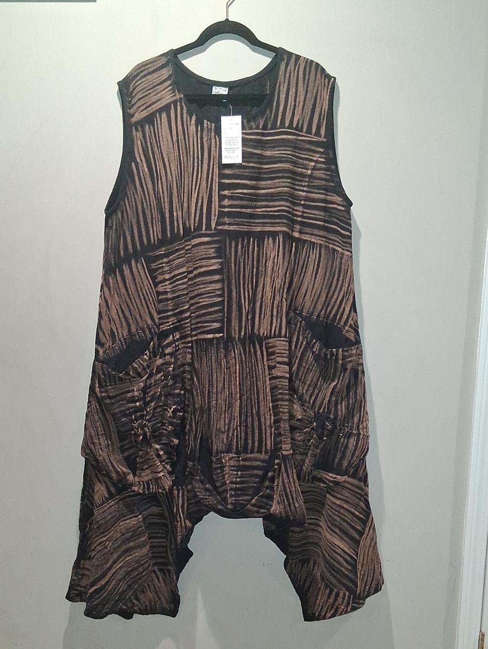 Sleeveless Brown Patterned Tunic with Patch Pockets